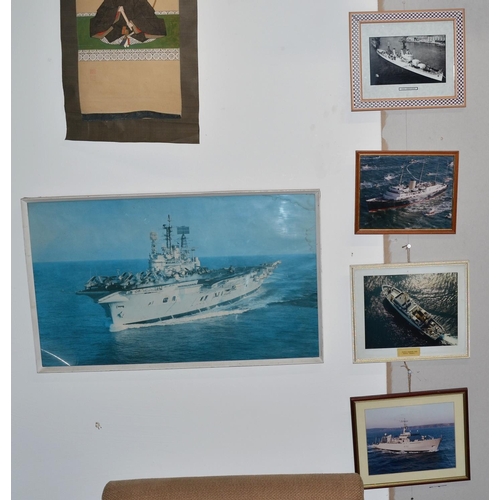 289 - A collection of 5 pictures of warships