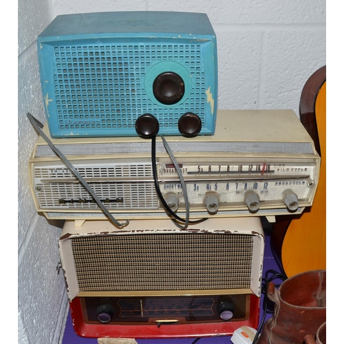 330 - 3 vintage radios