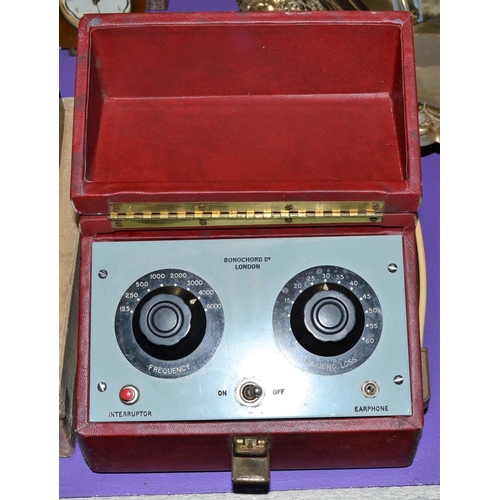 375 - A vintage Bonochord of London hearing testing machine