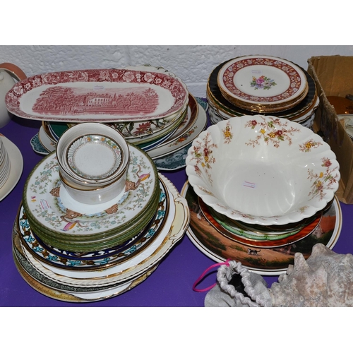 455 - A large quantity of vintage ceramics