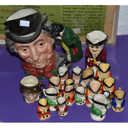 465 - Collection of vintage Toby and character jugs