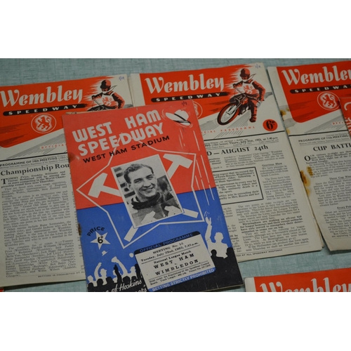 556 - A collection of 1952 Speedway programmes