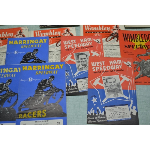 556 - A collection of 1952 Speedway programmes