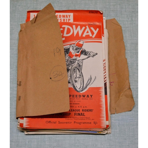 559 - A collection of 1954 Speedway programmes