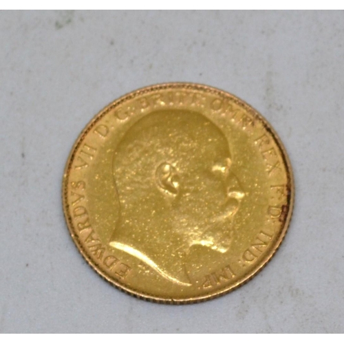 576 - 1903 22ct Gold Half Sovereign