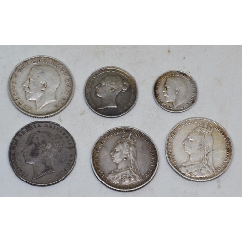 577 - Mixed pre-1920 silver coinage