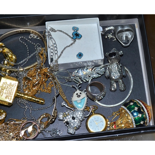 609 - Box of costume jewellery