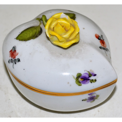 708 - Herend hand painted Porcelain trinket box