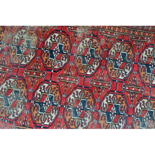 1 - Large vintage red patterned rug