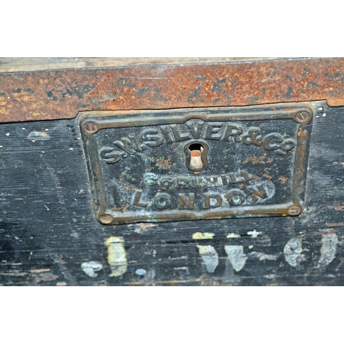 43 - Vintage Military Wooden trunk - Lt Col J.Worton