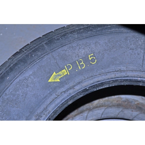 51 - A vintage F1 tyre from Williams