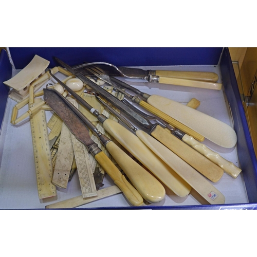 711 - Qty of antique ivory pieces, rulers and cutlery etc