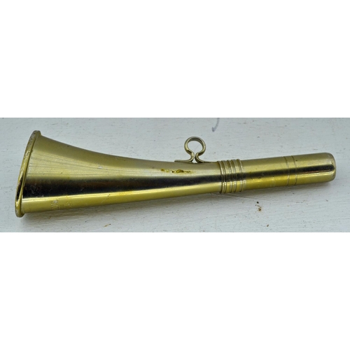 728 - Vintage Acme coaching or hunting horn