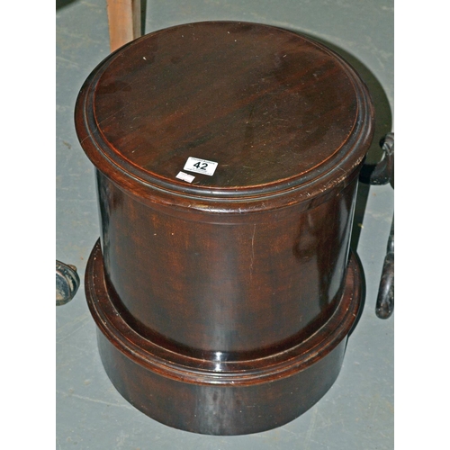 42 - A Victorian mahogany commode - make a great champagne bucket!