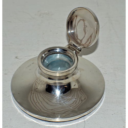 659 - A silver Capstan inkwell - Birmingham 1920 by William Neale