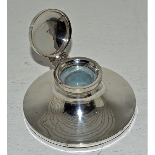 659 - A silver Capstan inkwell - Birmingham 1920 by William Neale