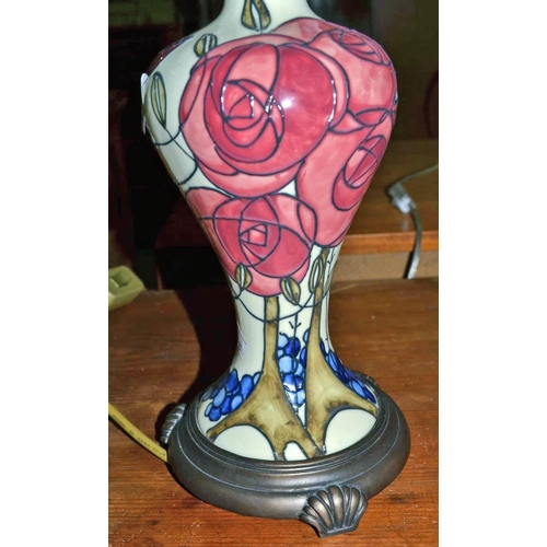 23 - A Moorcroft style table lamp