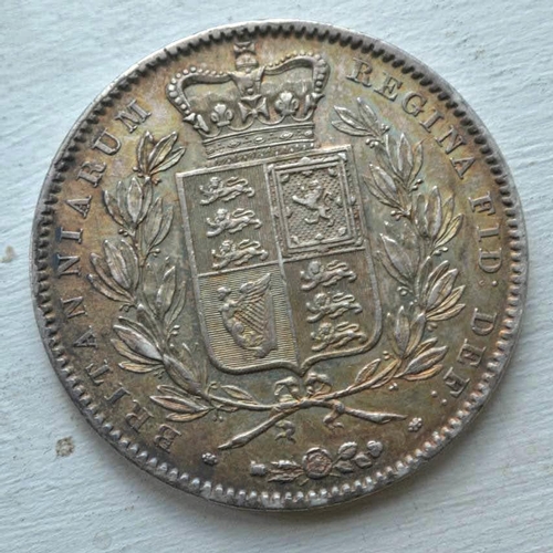 536 - A Victorian 1847 silver crown coin with Cinquefoil stops - excellent condition