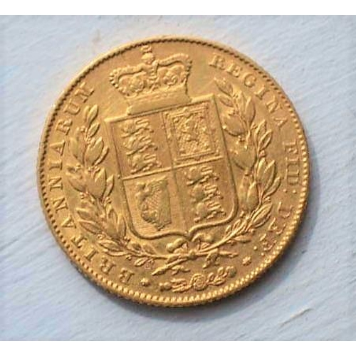 538 - A Victorian 1845 Shield Back 22ct gold full sovereign coin