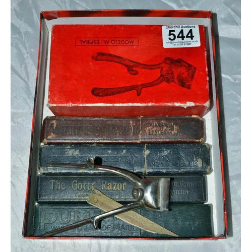 544 - Qty of vintage Cut Throat razors etc