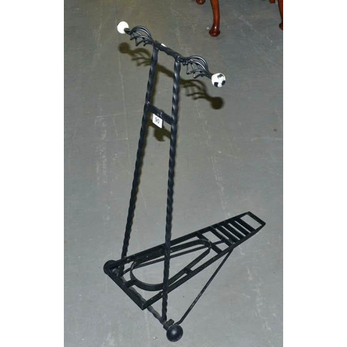 90 - Wrought iron bootjack