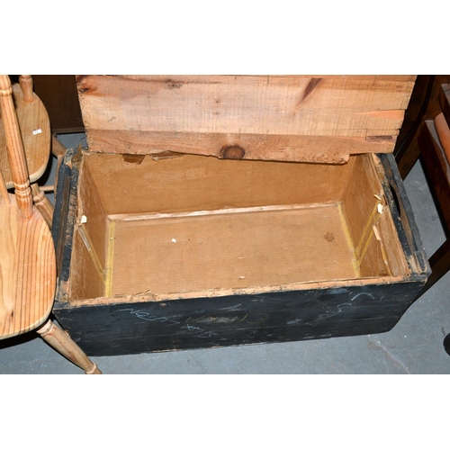 150 - Vintage wooden travelling box with Cunard labels