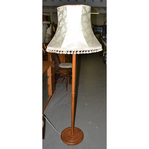 23 - Pine standard lamp