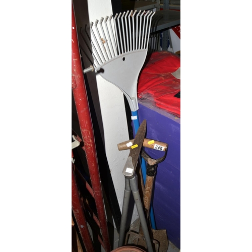 345 - Qty of garden tools