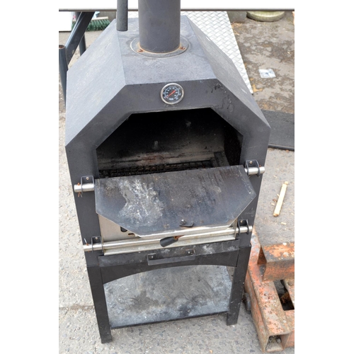 442A - Pizza oven