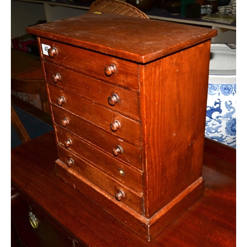 49 - 6 drawer vintage wooden collectors chest