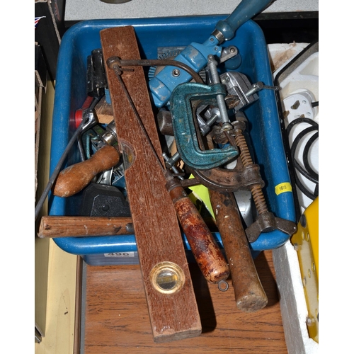 496 - Box of tools