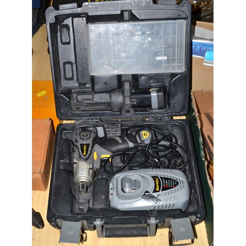 499 - Durofix drill driver, charger and 2 batteries