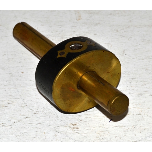 500a - An antique Ebony and Brass marking gauge