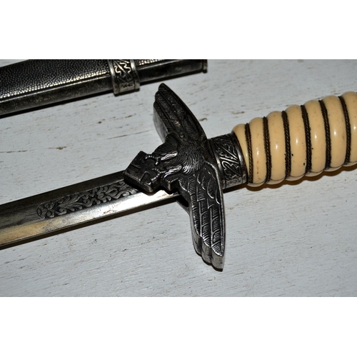 553 - A German WW2 style Luftwaffe Dagger