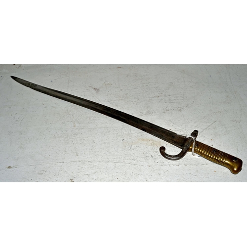 569 - A 19th century French brass handled Chassepot bayonet