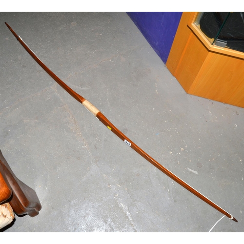 576 - A vintage wooden longbow by Jaques of London