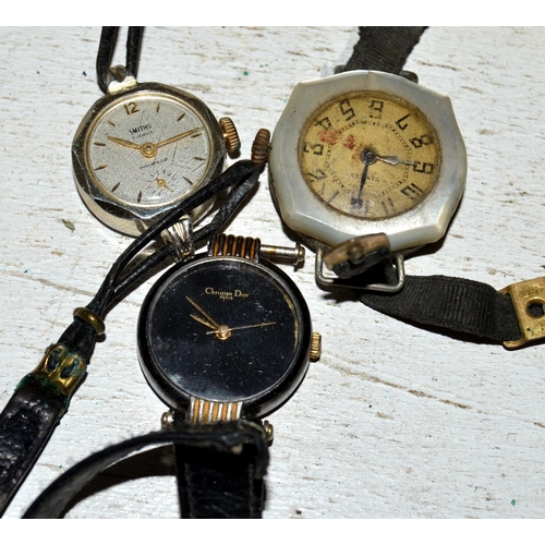 705 - Qty of assorted vintage watches etc