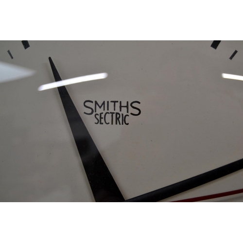 791 - A vintage Smiths Sectric wall clock - School or Station style