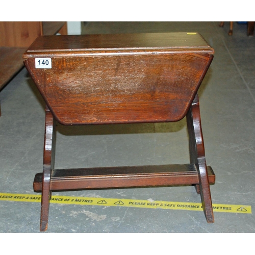 140 - Small folding table - Postage/packing not available.