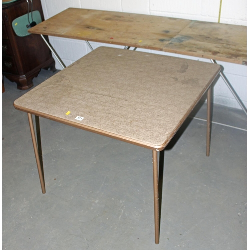 101 - 2 vintage folding tables