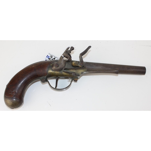 1024 - A late 18th or early 19th century French St Etienne flintlock pistol believed to be a Charleville mo... 