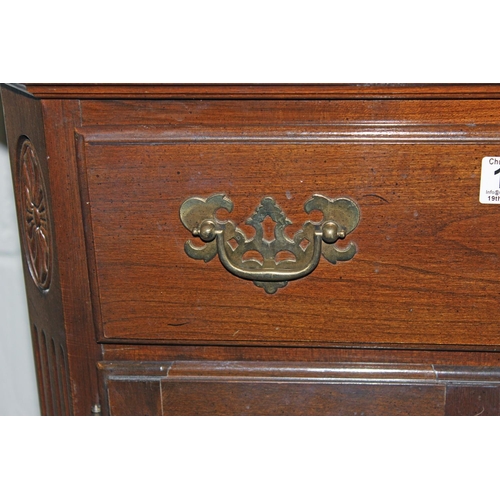 116 - Ethan & Allen Georgian style jewellery or collectors chest