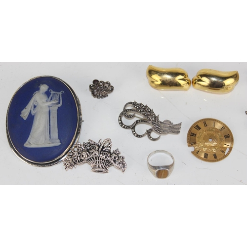 1274 - Qty of assorted jewellery to inc Wedgwood cameo