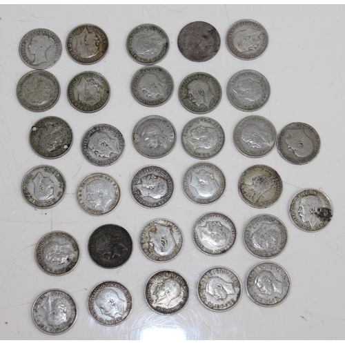 1371 - 32 full & half silver 3d coins