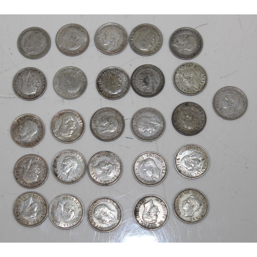 1378 - 26 half silver 3d coins 1920-1940