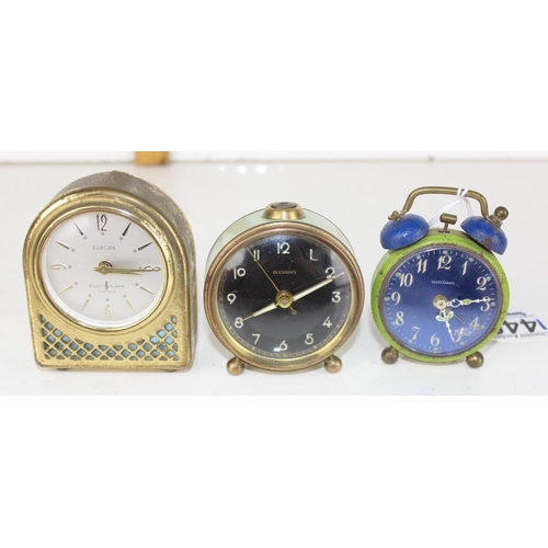 1440 - 3 vintage alarm clocks