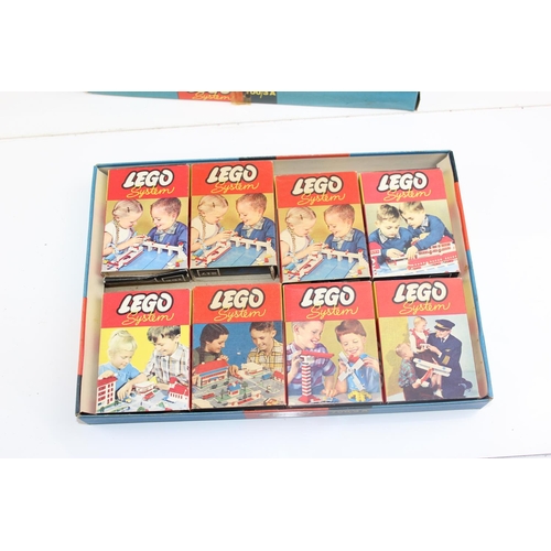 1495 - Qty of vintage Lego