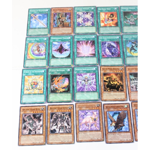 1507 - A large qty of Yu-Gi-Oh cards - approx 550