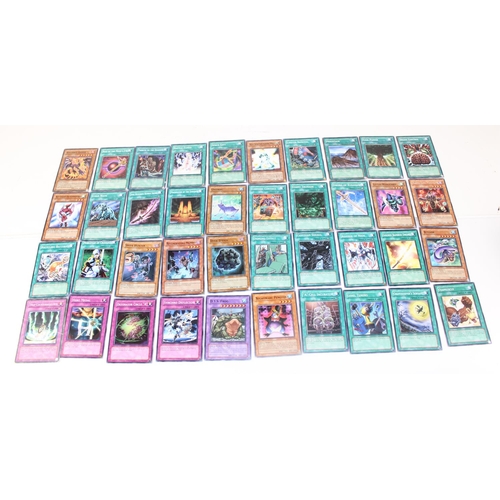 1507 - A large qty of Yu-Gi-Oh cards - approx 550