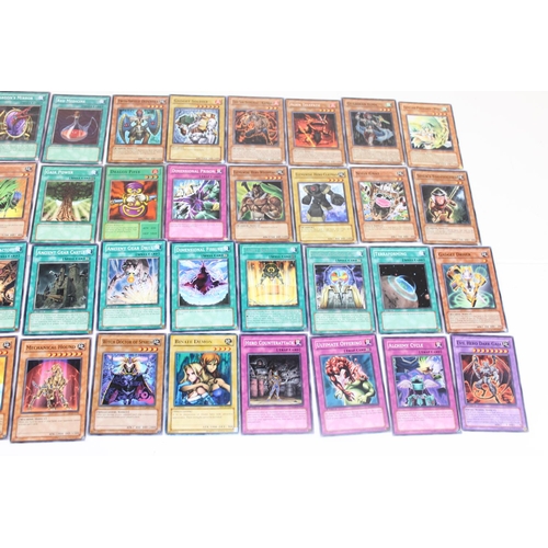 1507 - A large qty of Yu-Gi-Oh cards - approx 550